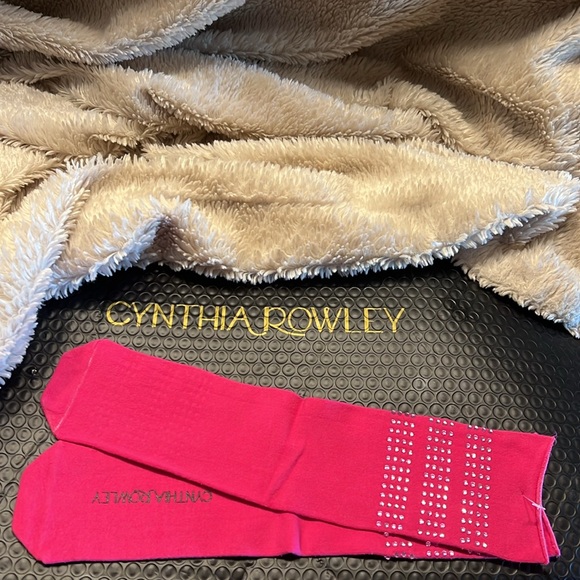CYNTHIA ROWLEY Crystal Socks - Picture 1 of 6
